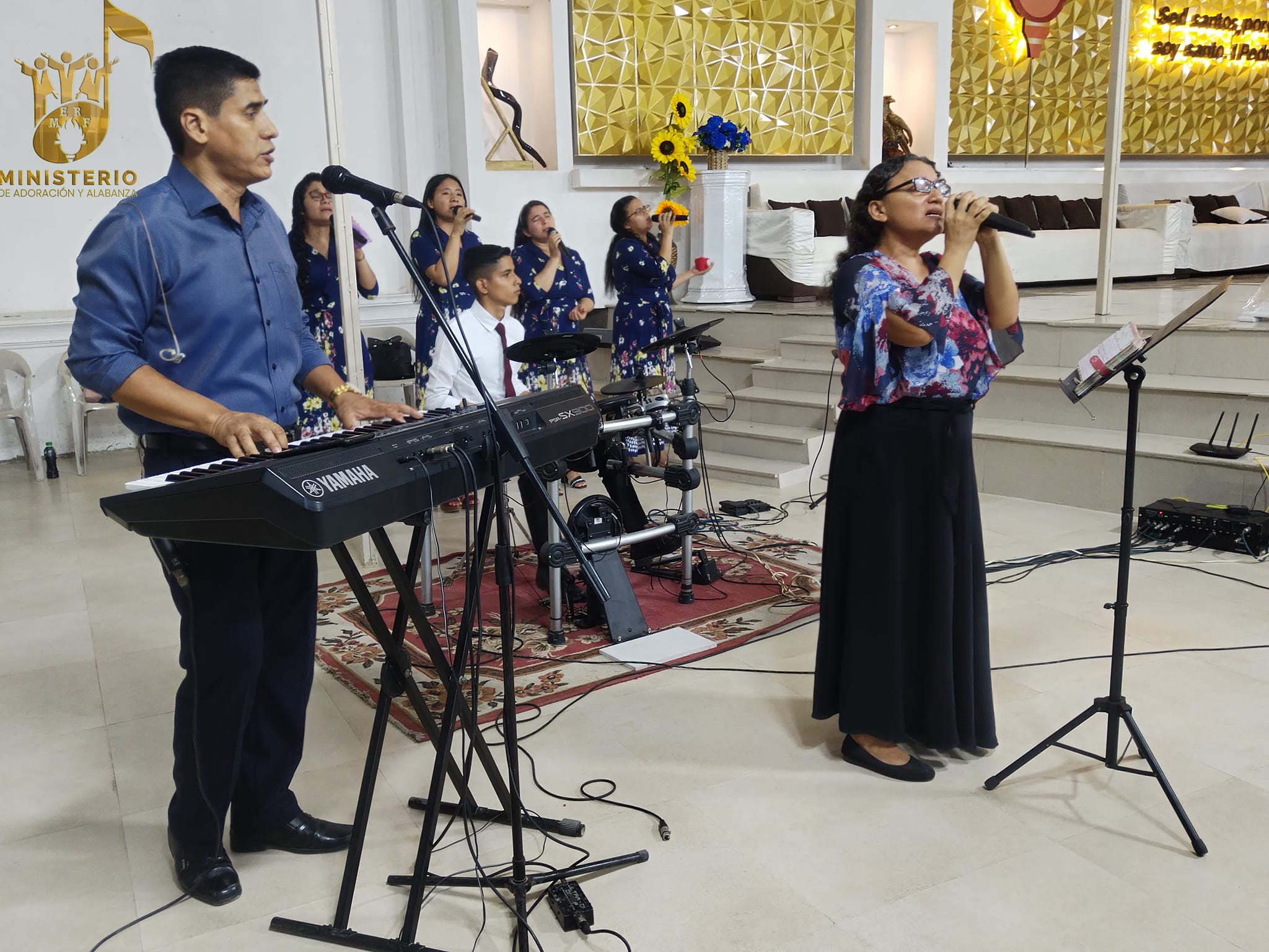 Alabanza y Adoración